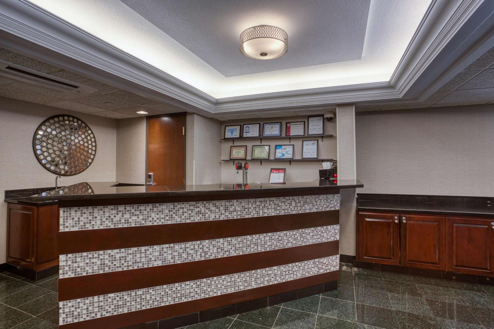Drury Inn & Suites St. Louis - Fairview Heights Eksteriør bilde