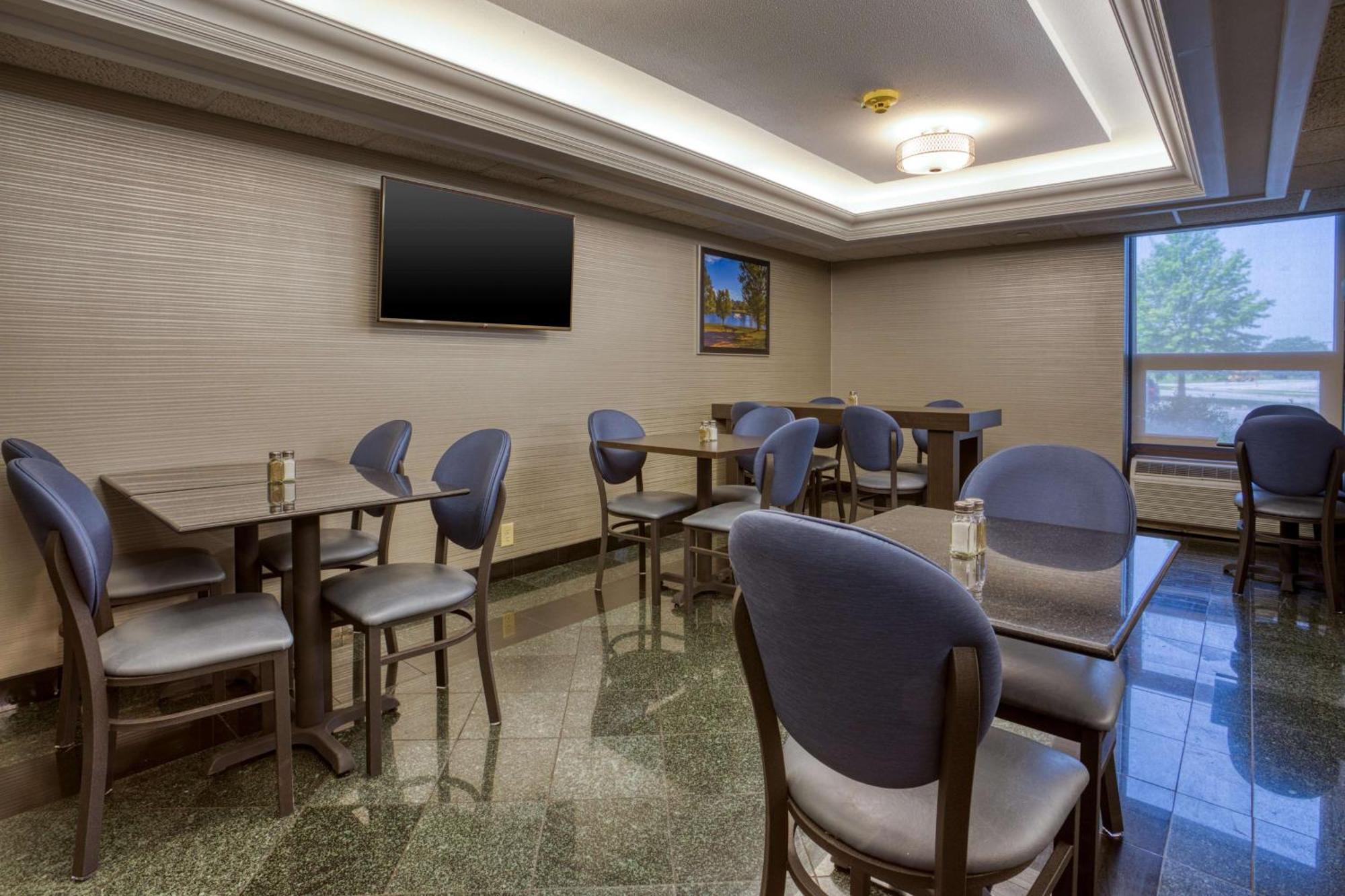 Drury Inn & Suites St. Louis - Fairview Heights Eksteriør bilde